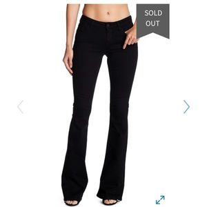 Alice & Olivia Stacey Bell jeans SALE